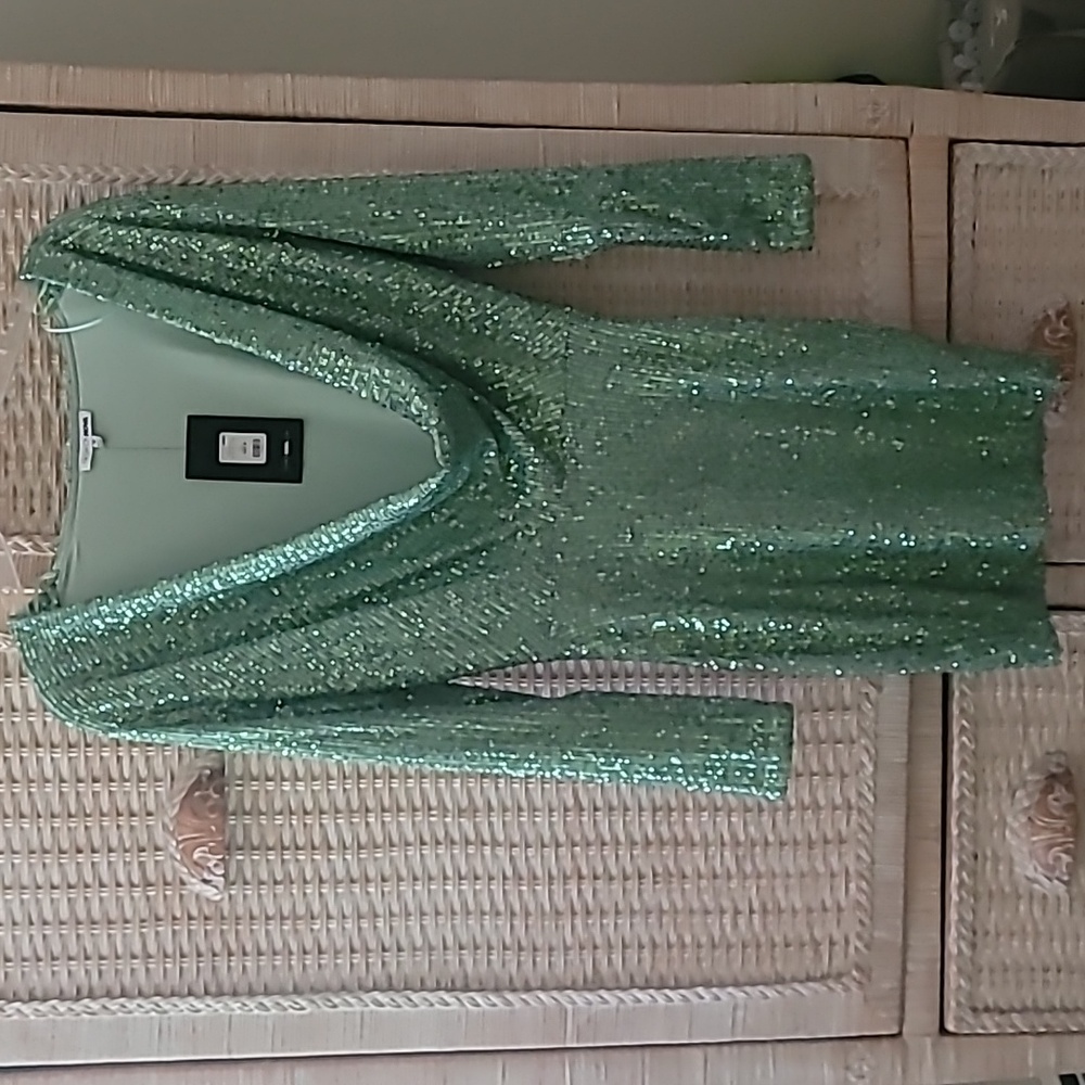 Green sequence mini dress